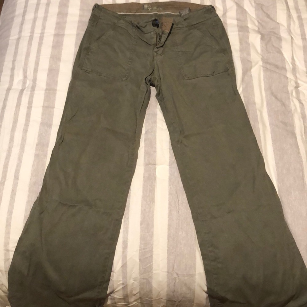 Anthropology flares